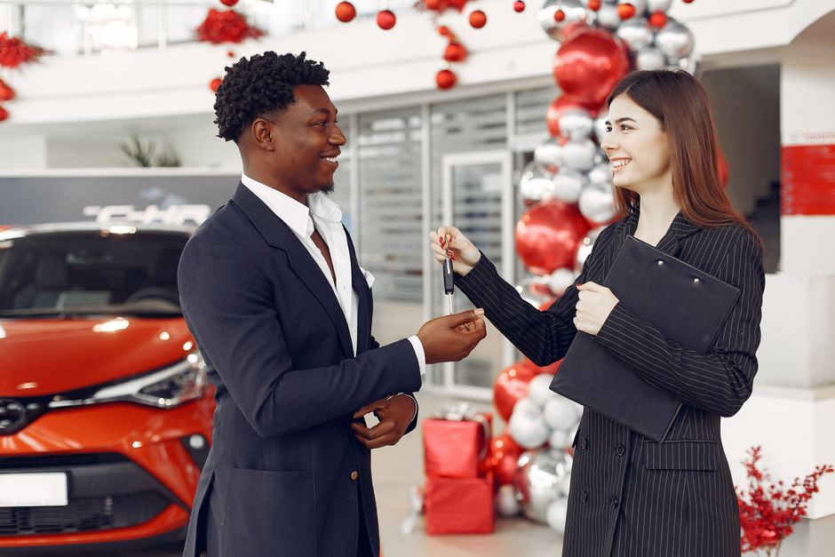 Car keys and contract - Car and home insurance combined