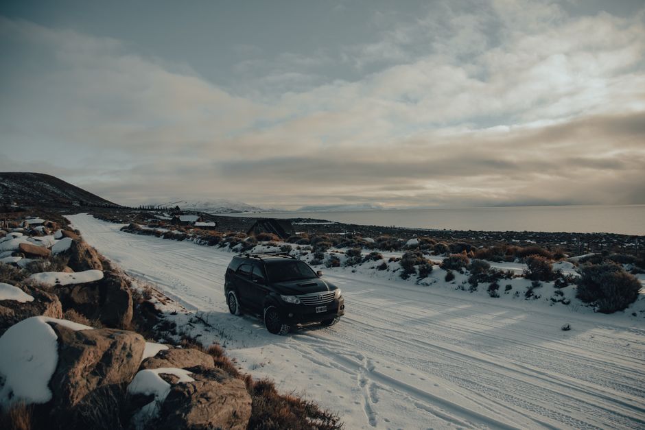 Suv on open road - Car scratch and dent insurance