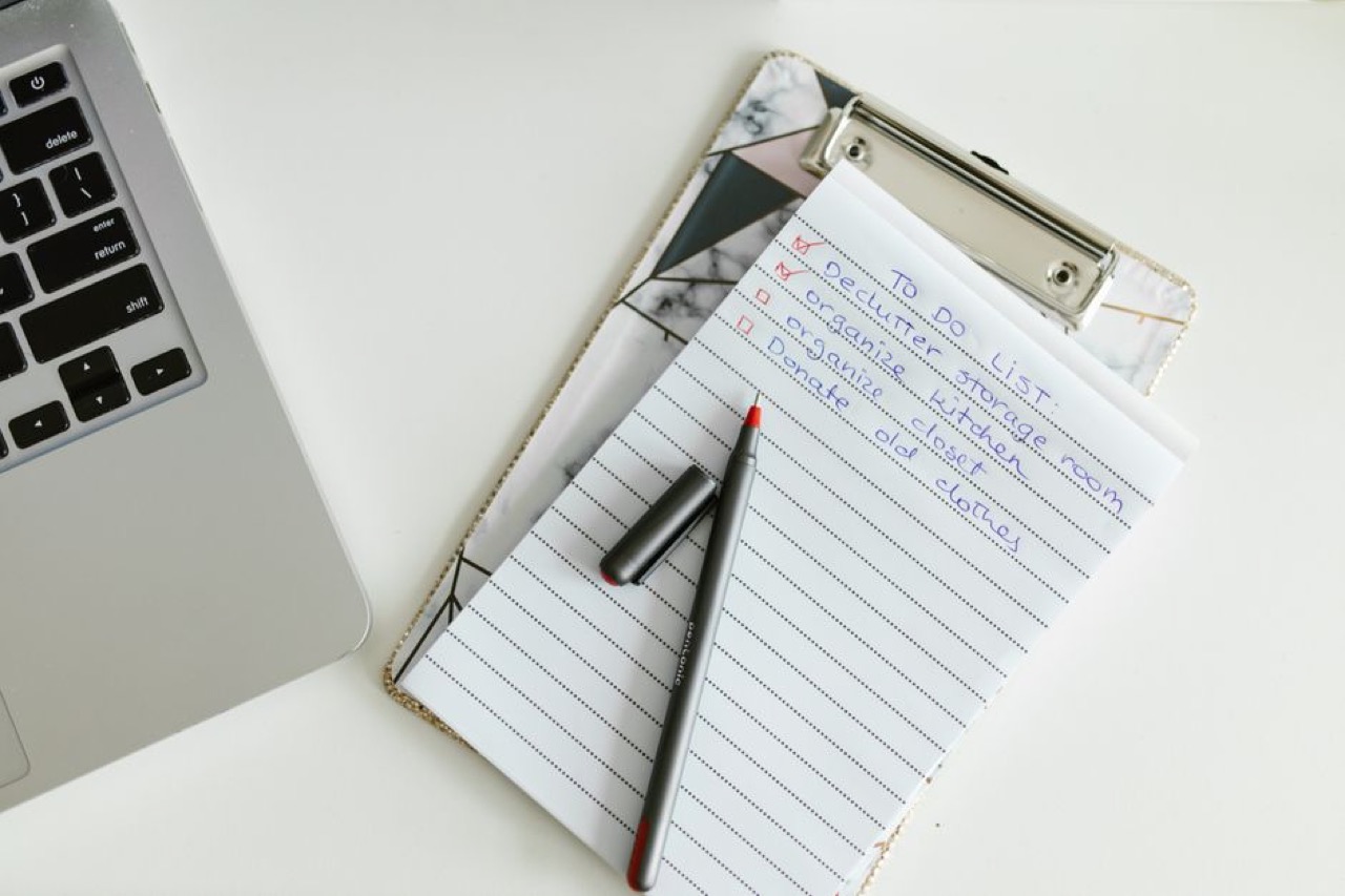Checklist clipboard pen - Car Insurance Claim Letter Template
